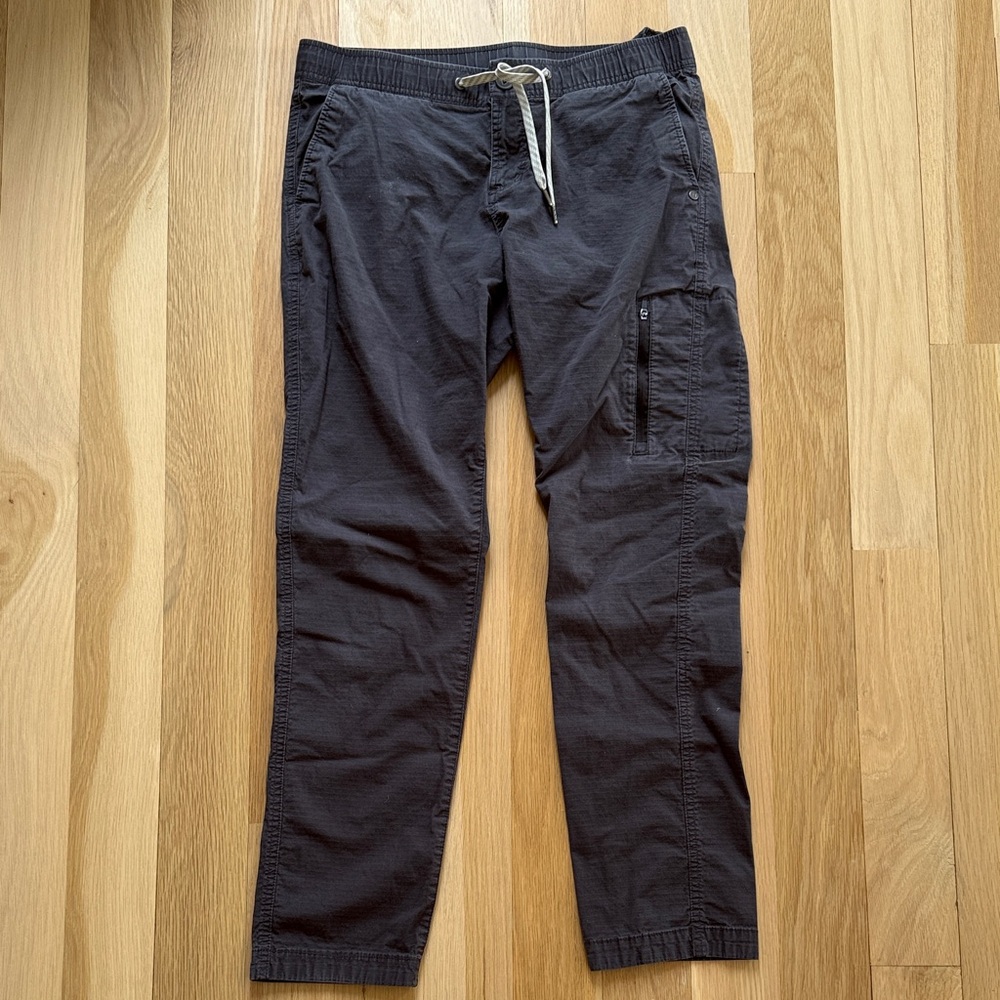 Vuori Women’s Cargo Drawstring Pants - Charcoal